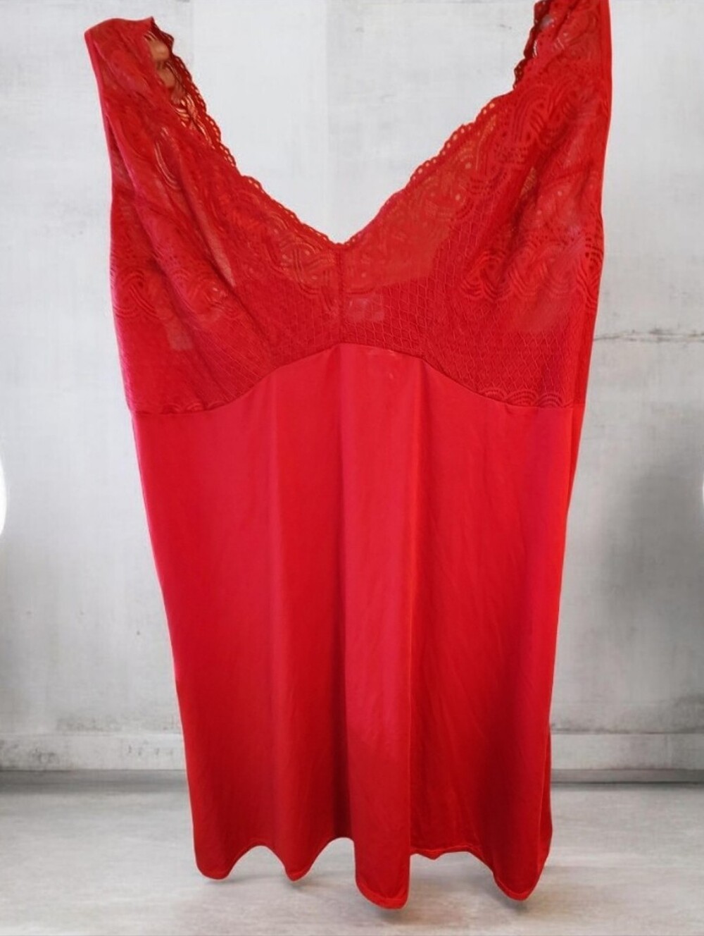 Lace-Trim Slip Nightie■ EUC